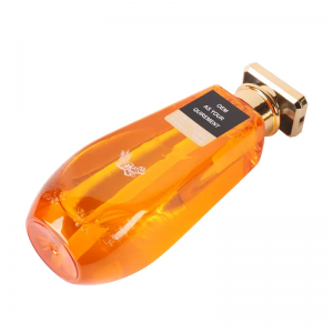 Low Cost Nourishing Shampoo OEM Factory Customized